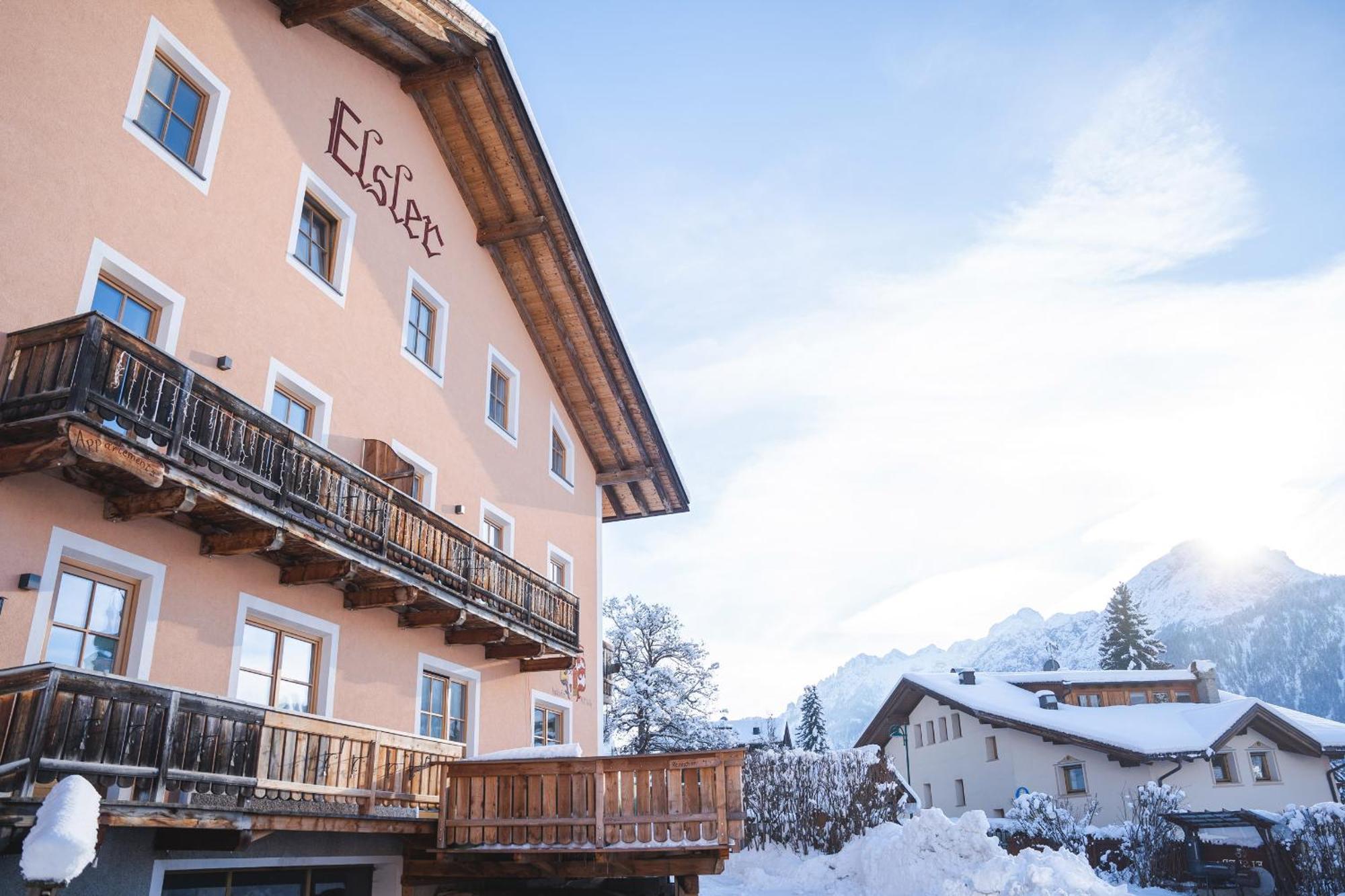 Апартаменты Elslerhof Доббиако Экстерьер фото